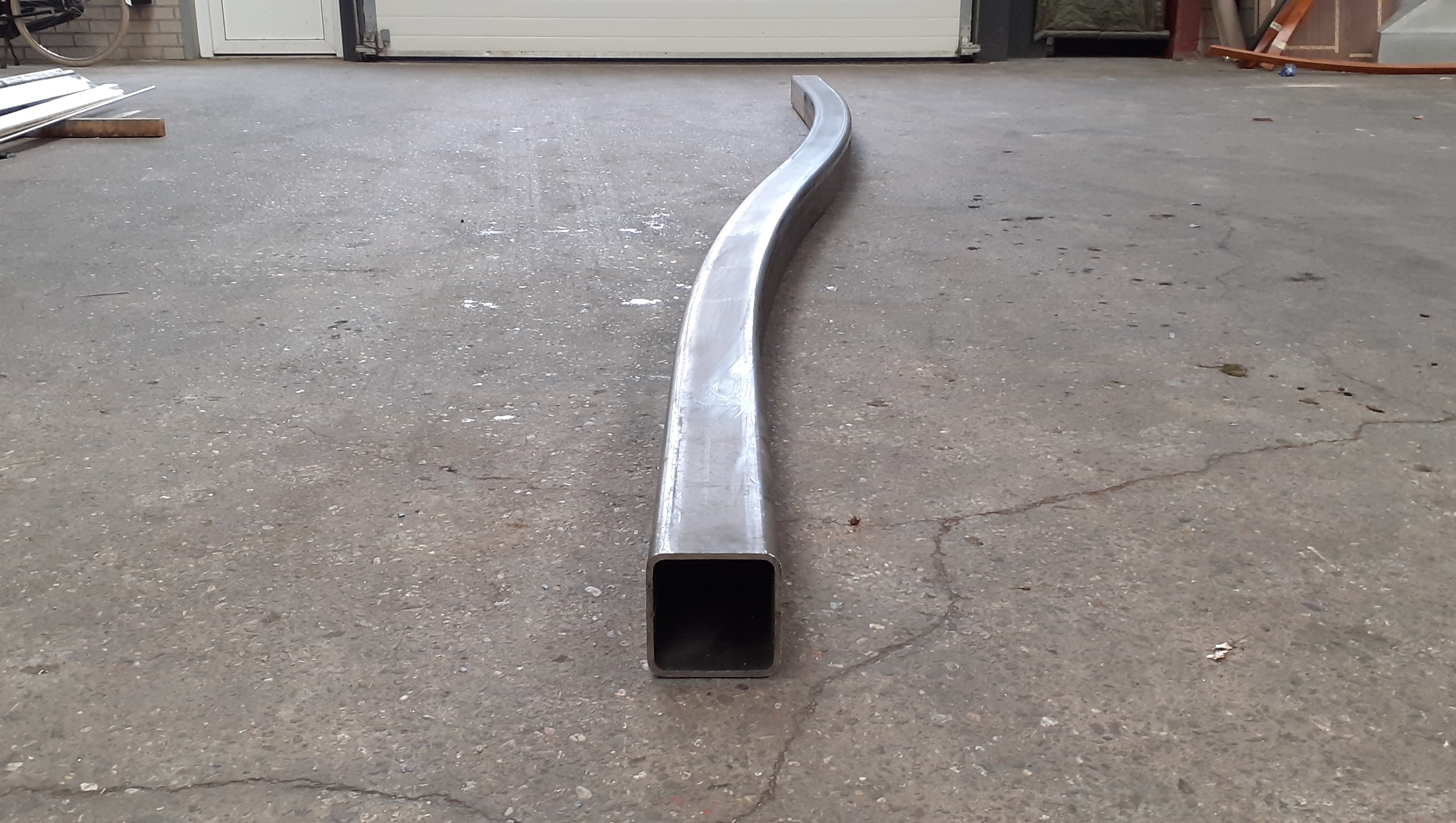 S-boog walsen uit Koker 150X150X8 S-boog walsen uit Koker 150X150X8