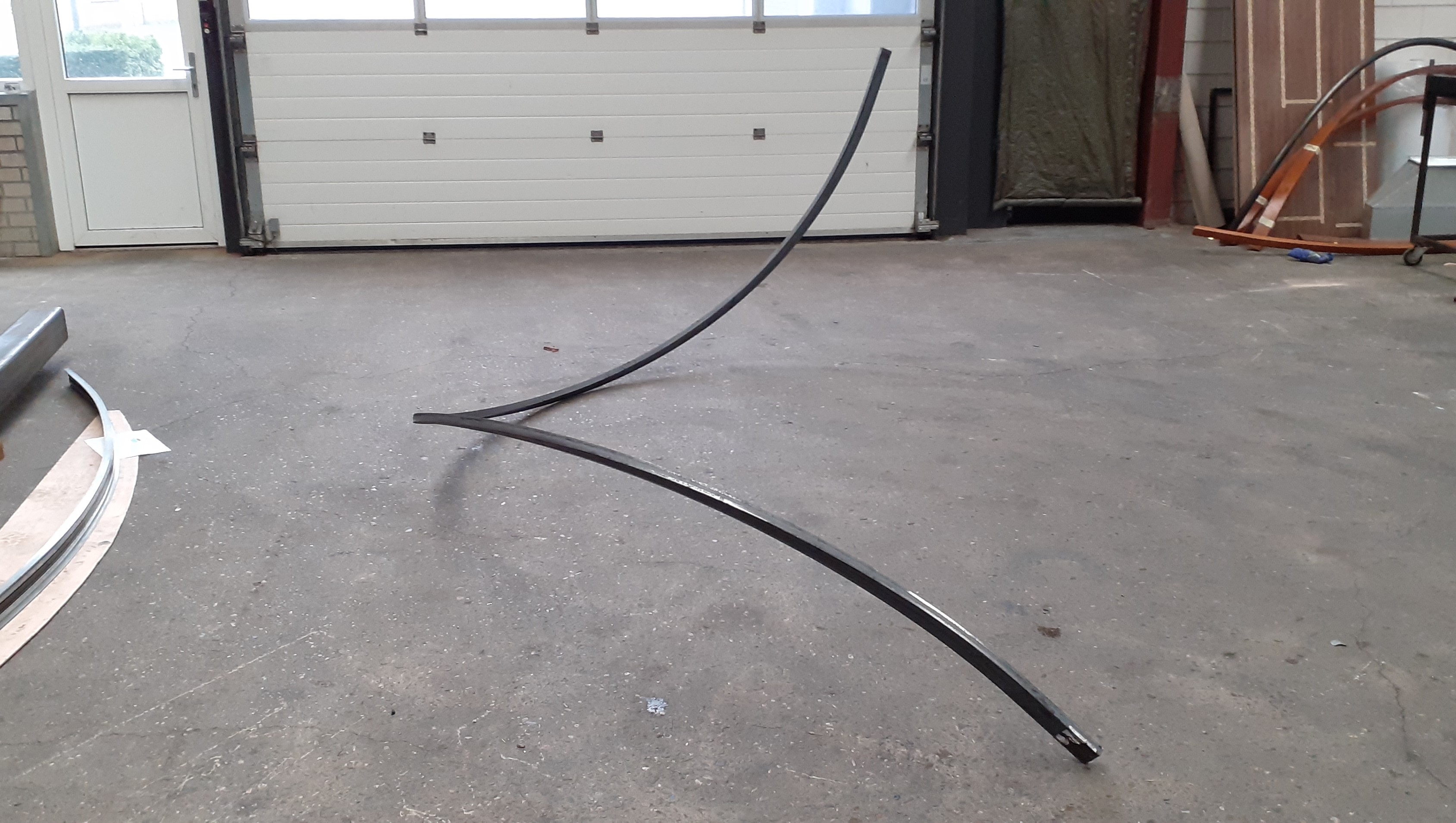 3D Trapleuning walsen uit Strip 50X25 3D Trapleuning walsen uit Strip 50X25