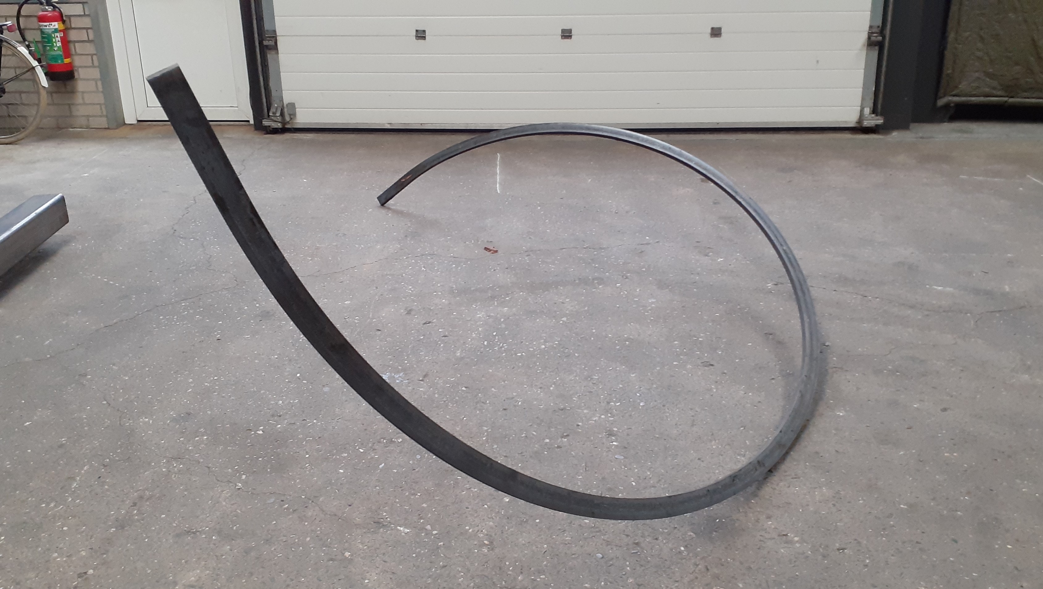 3D Trapleuning walsen uit Strip 50X25 3D Trapleuning walsen uit Strip 50X25