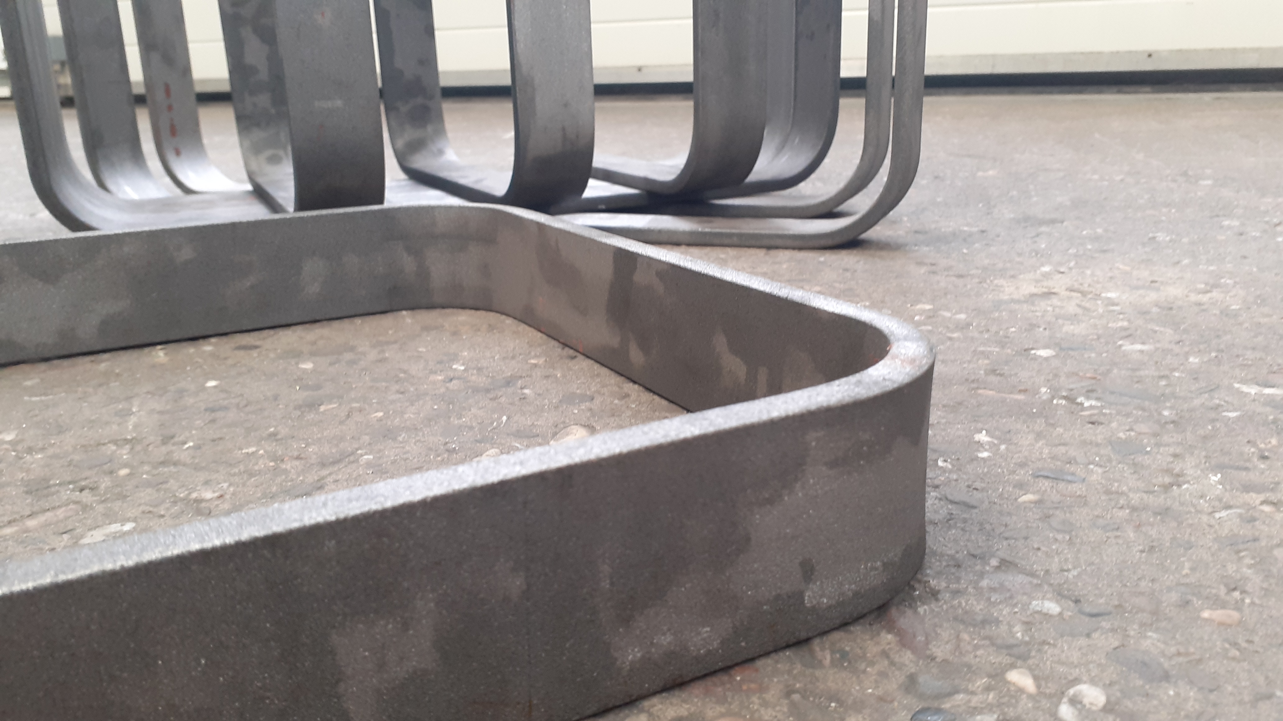 Diverse maten frames uit Strip 50X8 buigen Diverse maten frames uit Strip 50X8 buigen